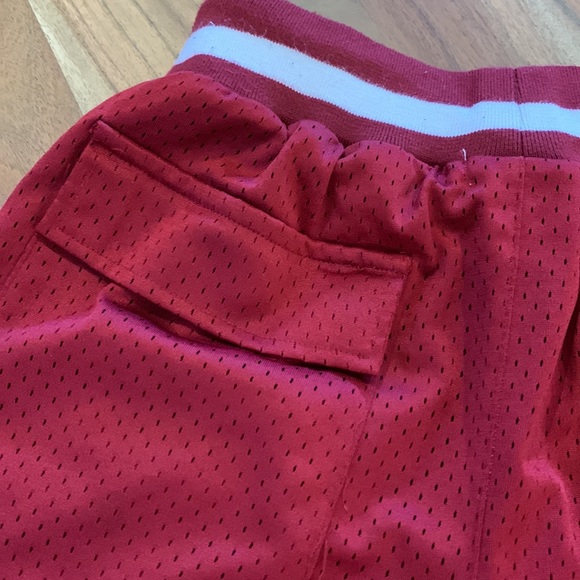 ✨ Used MNML mens athletic shorts - Picture 15 of 16